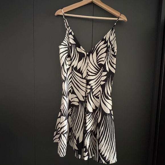 A-Line pattern dress new with tags - Picture 1 of 7